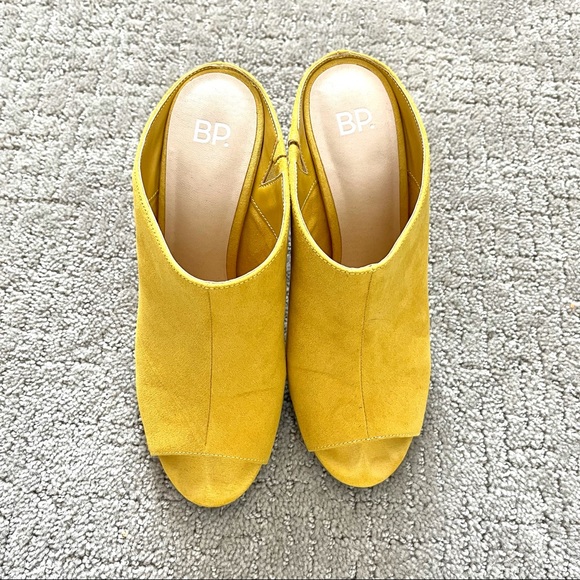 BP mustard yellow mules - Picture 2 of 3